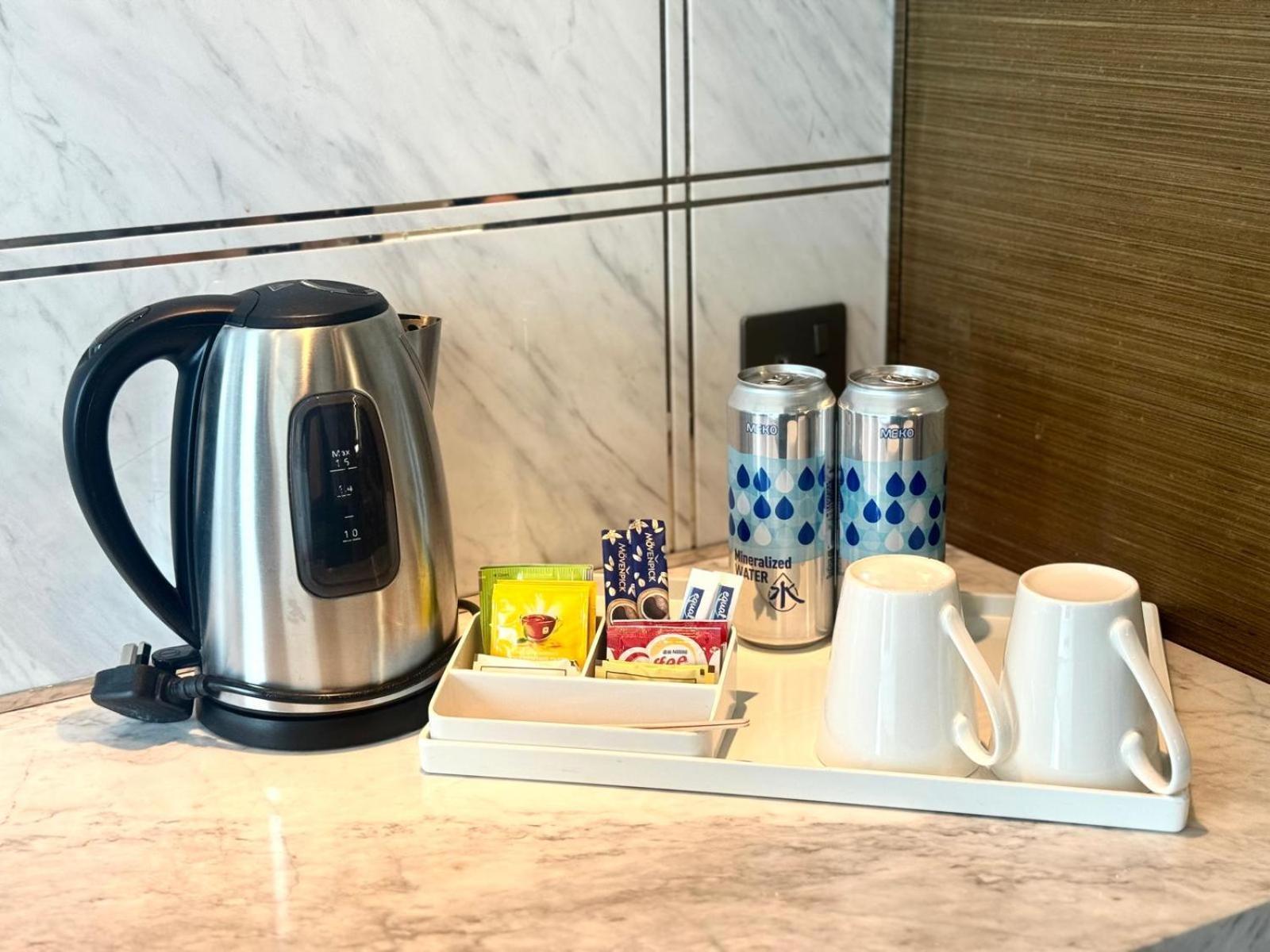 Hilton Garden Inn Hong Kong Mongkok Exterior foto